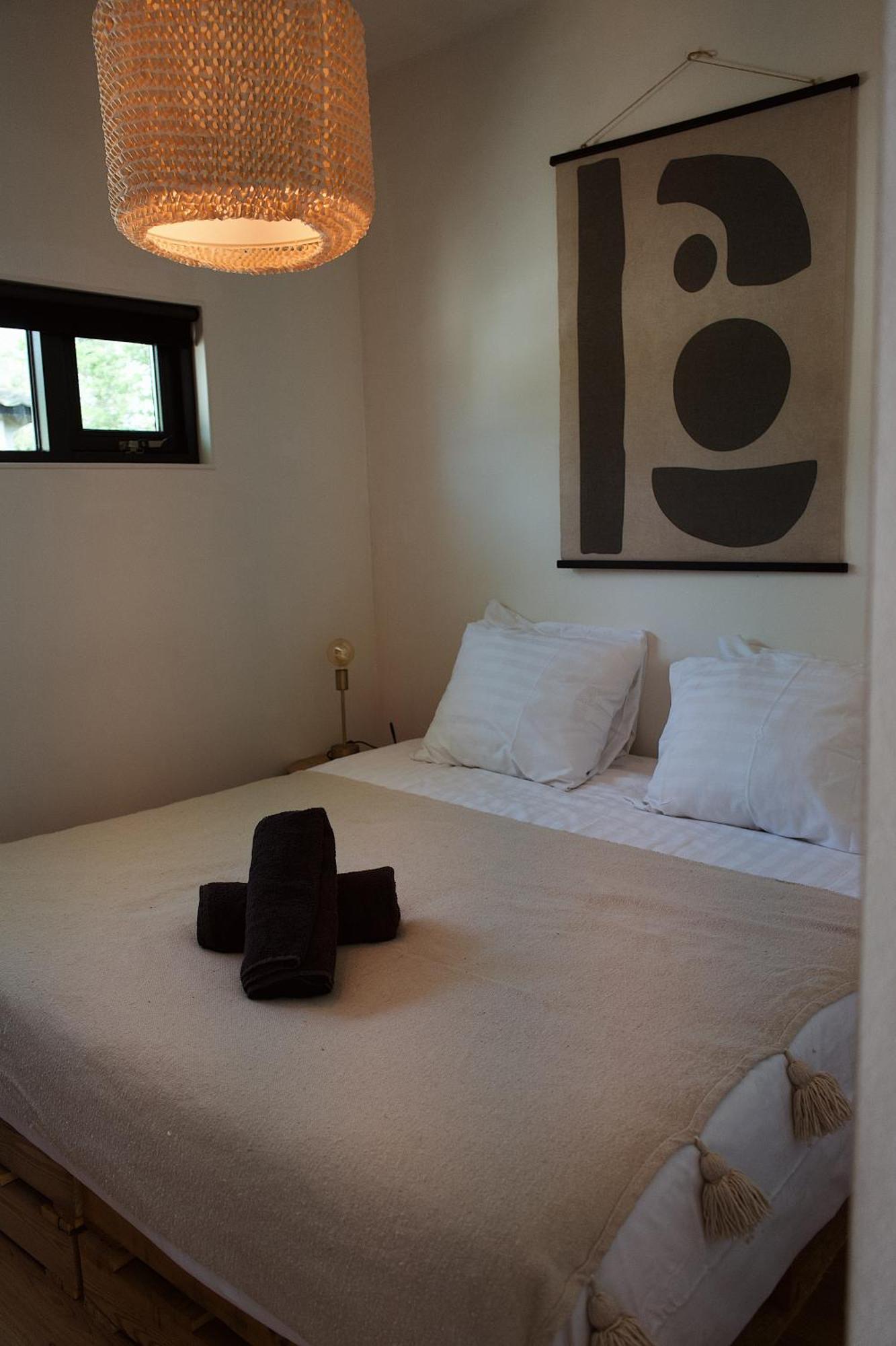 Вилла Modern Tiny House Op Rustig Watersportpark Elahuizen Экстерьер фото