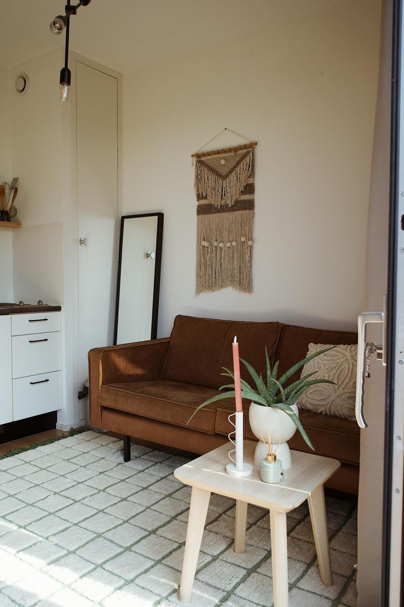 Вилла Modern Tiny House Op Rustig Watersportpark Elahuizen Экстерьер фото
